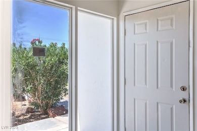 1444 Silver Mesa Cir, Las Vegas, NV 89169 - photo 6