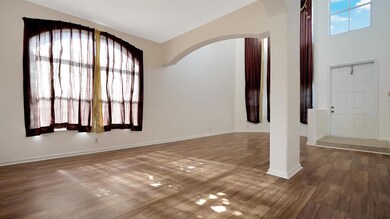 Living Area(A) (2)