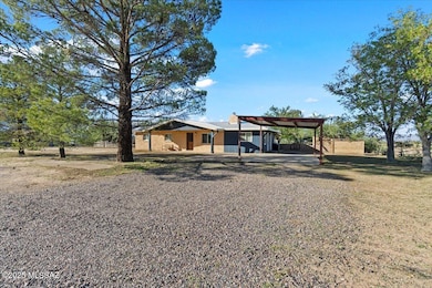 1250 E Antelope Ln, Safford, AZ 85546 - photo 2