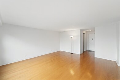 The Lenox unit 207, Union City, NJ 07087 - photo 3