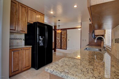 732 Montego Rd E, Jacksonville, FL 32216 - photo 5