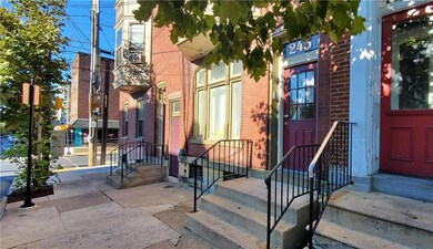 245 N 9th St unit 3, Allentown, PA 18102 - photo 2