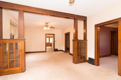 516 Clay St, Niles, MI 49120 - photo 2