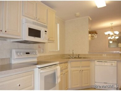 927 Pecan Cir, Sebastian, FL 32976 - photo 5