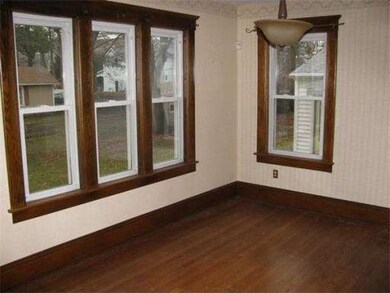 19 Malone Ave, Westfield, MA 01085 - photo 4