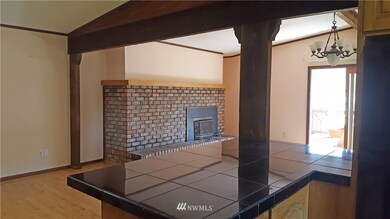 270 Tryon Rd, Onalaska, WA 98570 - photo 6