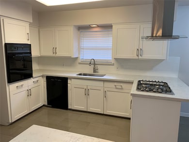 Large updated kitchen!