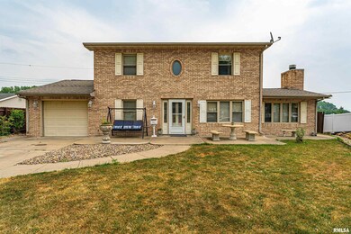337 Nugent Place, Lincoln, IL 62656 - photo 2