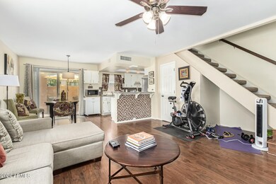 1118 E North Ln unit 3, Phoenix, AZ 85020 - photo 5