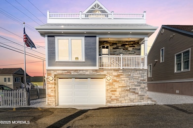 Beachcomber - Virtual Twilight