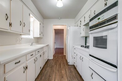 7331 Syracuse Dr, Dallas, TX 75214 - photo 4