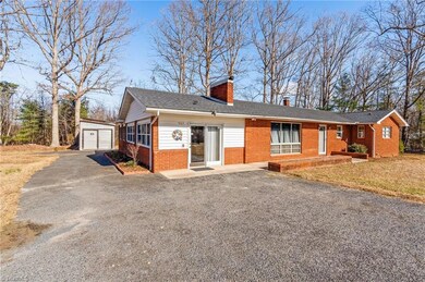 503 Oak View Ln, Asheboro, NC 27205 - photo 5