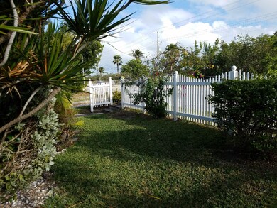 2625 Flagler front yard