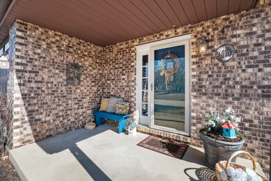 1153 Pine St, Batavia, IL 60510 - photo 2