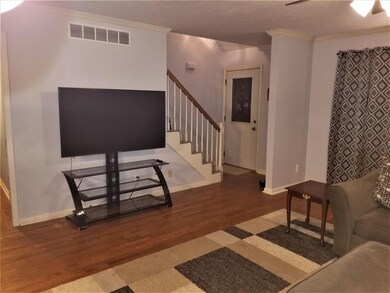 6564 Heathervale Ct, Newburgh, IN 47630 - photo 2