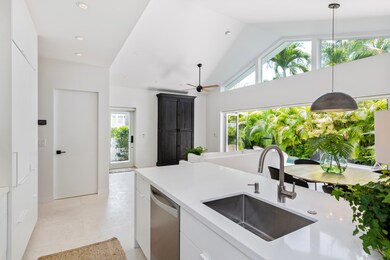 1215 Duncan Street_Kitchen