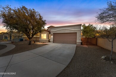 152 E Corte Rancho Encanto, Sahuarita, AZ 85629 - photo 2
