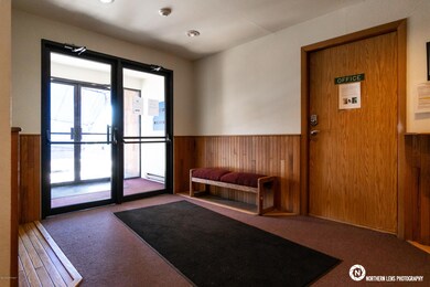6_Lobby