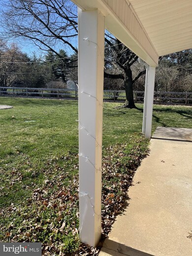 7903 Clover Hill Dr, Frederick, MD 21702 - photo 6