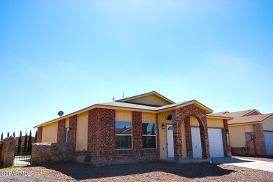 14344 Venecia Dr, El Paso, TX 79928 - photo 2