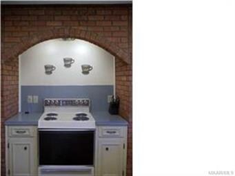 Arch over stove