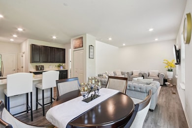 1548 Wind Energy Pass, Batavia, IL 60510 - photo 5