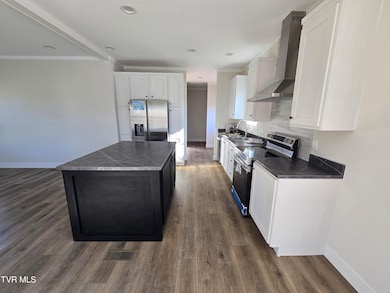 2208 Oak St, Gray, TN 37615 - photo 7