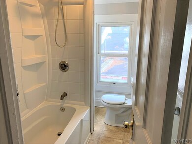 268 Oliver St, North Tonawanda, NY 14120 - photo 4