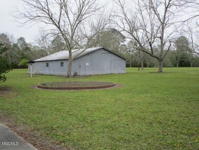 5106 East St, Moss Point, MS 39563 - photo 7