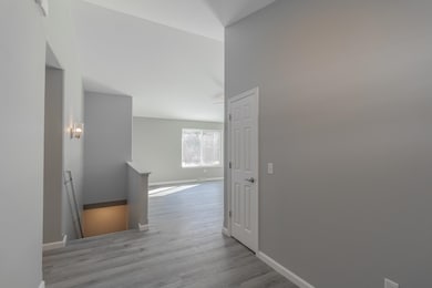 172 Evelyn Ct, Stevens Point, WI 54482 - photo 2