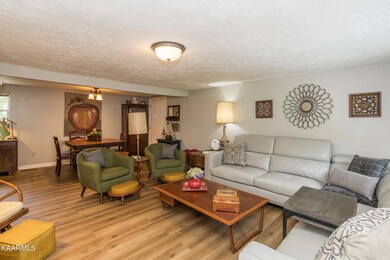 1515 Twin Bridge Rd-0013