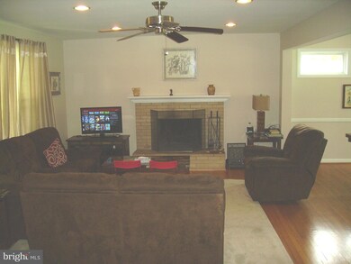 3306 Kaywood Place, Falls Church, VA 22041 - photo 7