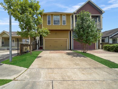 804 Enid St unit B, Houston, TX 77009 - photo 2