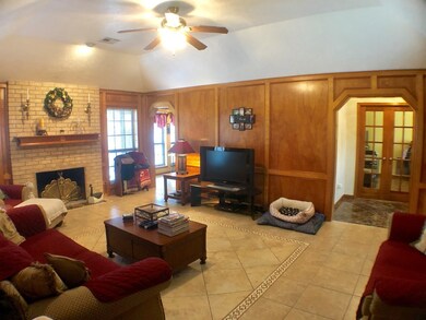 3404 Wentletrap St, Bay City, TX 77414 - photo 3