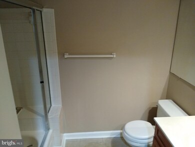 3323 Sir Thomas Dr unit 23, Silver Spring, MD 20904 - photo 3