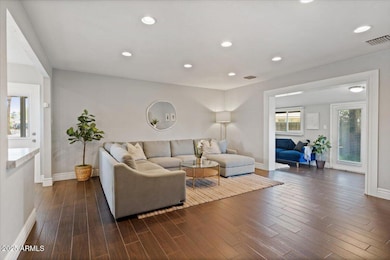 7333 N 17th Ave, Phoenix, AZ 85021 - photo 2