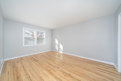 9 Exeter Rd unit 2, Jersey City, NJ 07305 - photo 5