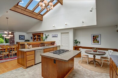 7921 Talbot Rd, Edmonds, WA 98026 - photo 7