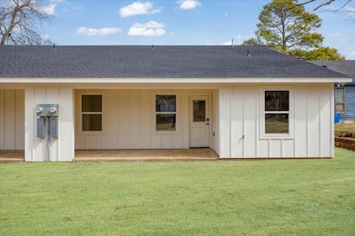 521 Gates St unit A&B, Bonham, TX 75418 - photo 5