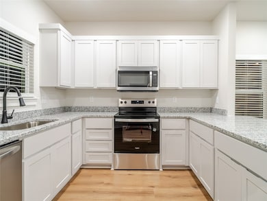 511 Cosmos St, Centerton, AR 72719 - photo 5