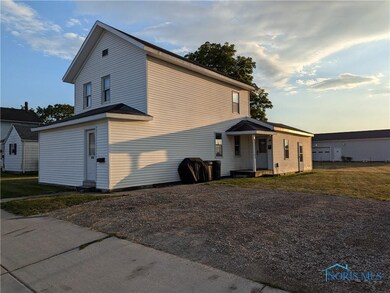 105 West St, Archbold, OH 43502 - photo 2