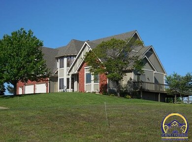3723 SW Cobblestone Place, Topeka, KS 66610 - photo 2