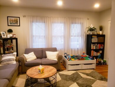 9 Menotomy Rd unit 1, Arlington, MA 02476 - photo 3