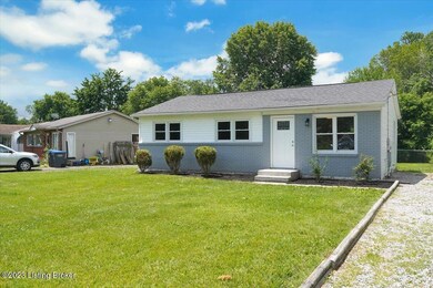 9104 New Maple Rd, Louisville, KY 40229 - photo 3