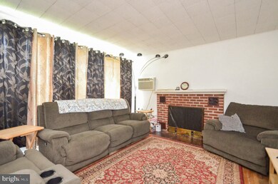 1108 Colmar Ave, Easton, PA 18045 - photo 3