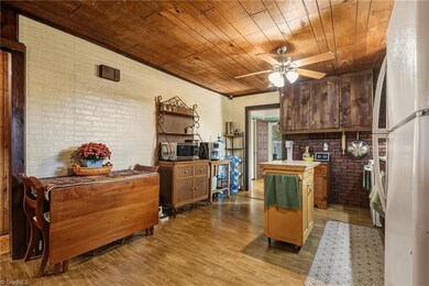 1090 Augusta Hicks Rd, Walnut Cove, NC 27052 - photo 6