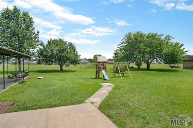 4310 Peter Messina Rd, Addis, LA 70710 - photo 2