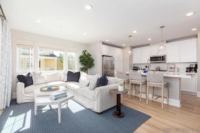 827 Jersey Ct, San Diego, CA 92109 - photo 2