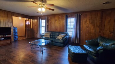 Updated Laminate Wood Floors
