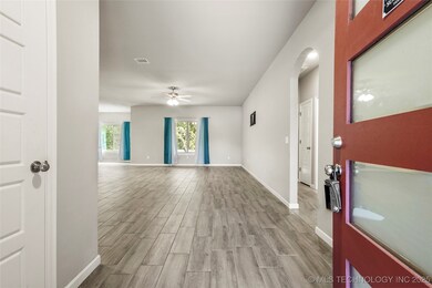 780 E 139th Place, Glenpool, OK 74033 - photo 5